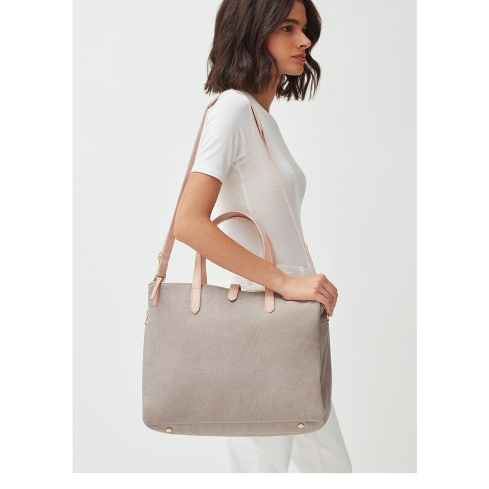 Cuyana Triple Zipper Overnight
